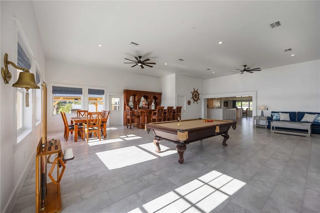 For Rent: $3,500 (3 beds, 2 baths, 3196 Square Feet)