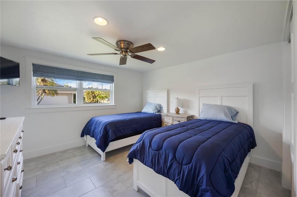 For Rent: $3,500 (3 beds, 2 baths, 3196 Square Feet)