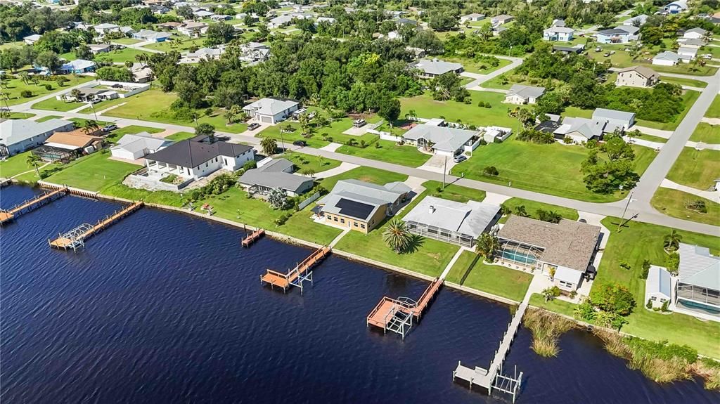 For Rent: $3,500 (3 beds, 2 baths, 3196 Square Feet)