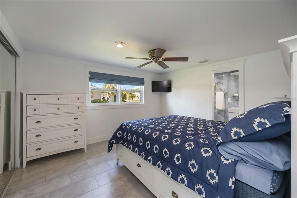 For Rent: $3,500 (3 beds, 2 baths, 3196 Square Feet)