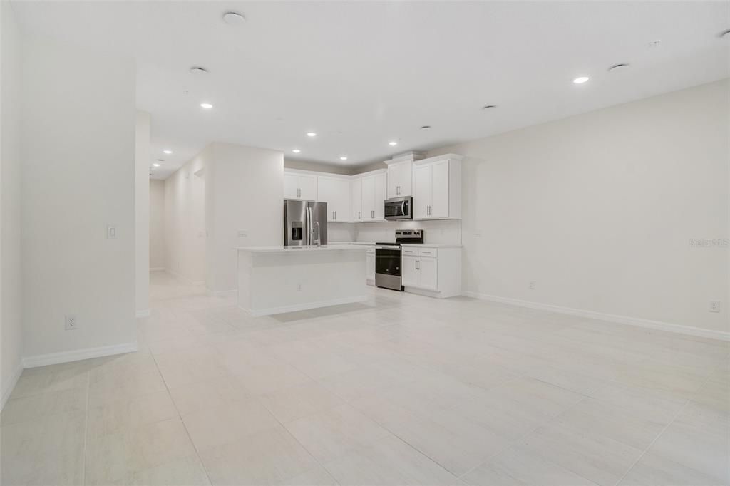 На продажу: $407,990 (3 спален, 2 ванн, 1535 Квадратных фут)