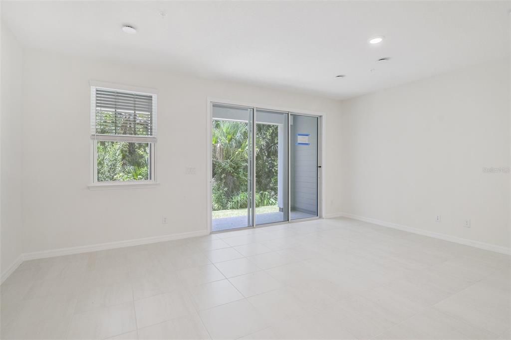 На продажу: $407,990 (3 спален, 2 ванн, 1535 Квадратных фут)