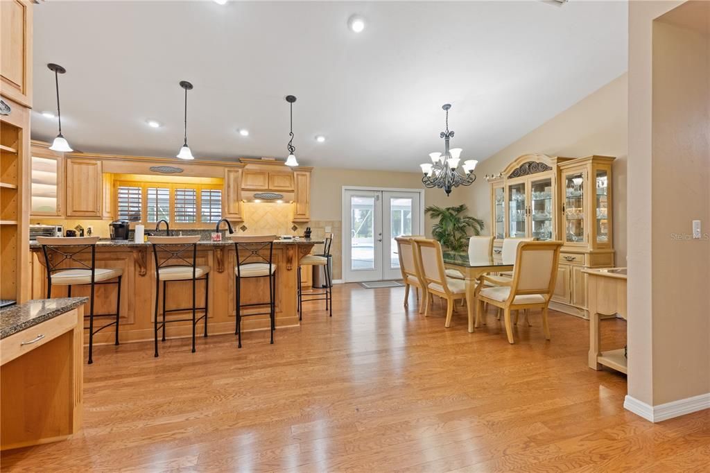 For Sale: $737,000 (3 beds, 2 baths, 2434 Square Feet)