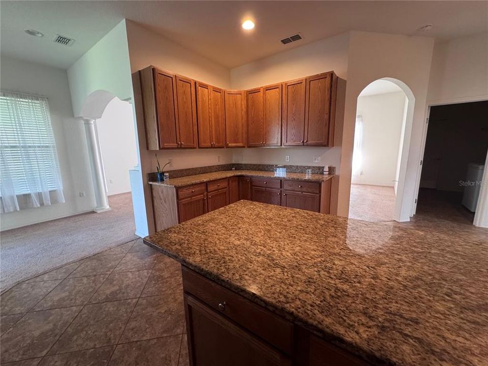 Active With Contract: $389,900 (5 beds, 3 baths, 2901 Square Feet)