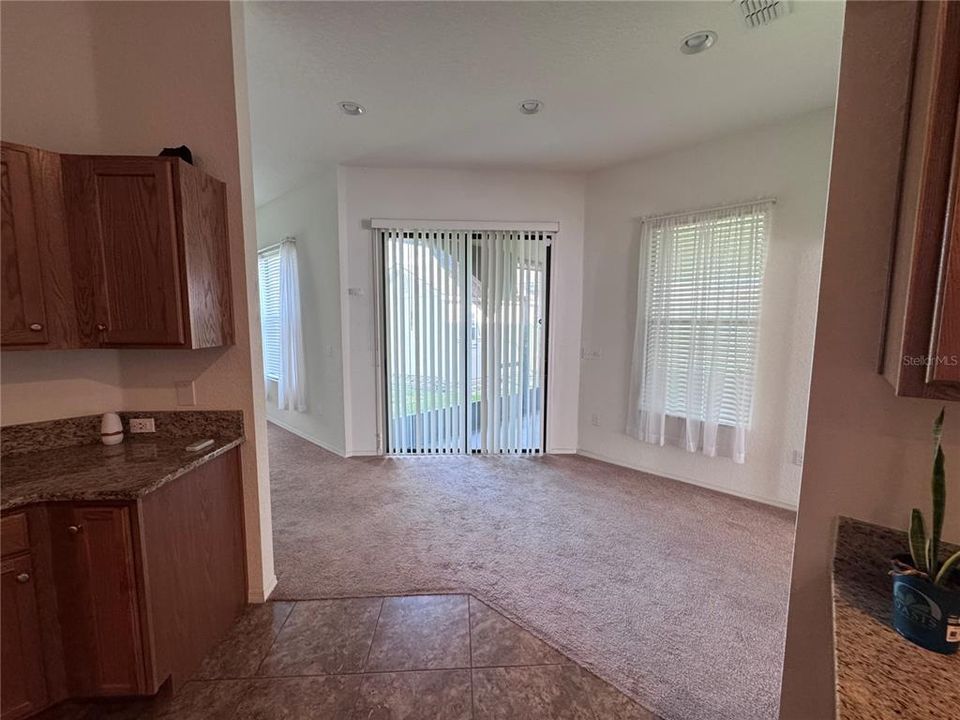 Active With Contract: $389,900 (5 beds, 3 baths, 2901 Square Feet)