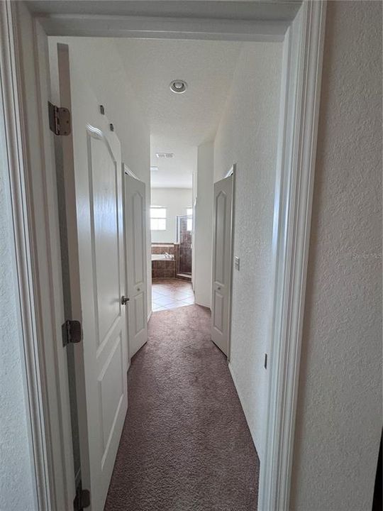 Active With Contract: $389,900 (5 beds, 3 baths, 2901 Square Feet)