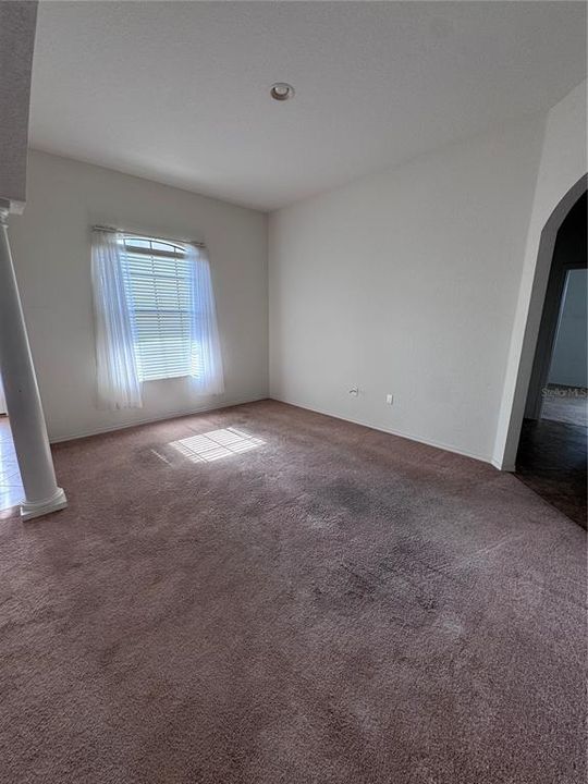 Active With Contract: $389,900 (5 beds, 3 baths, 2901 Square Feet)