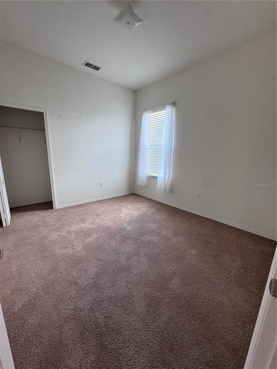 Active With Contract: $389,900 (5 beds, 3 baths, 2901 Square Feet)