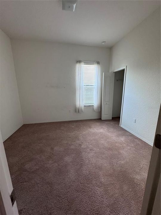 Active With Contract: $389,900 (5 beds, 3 baths, 2901 Square Feet)