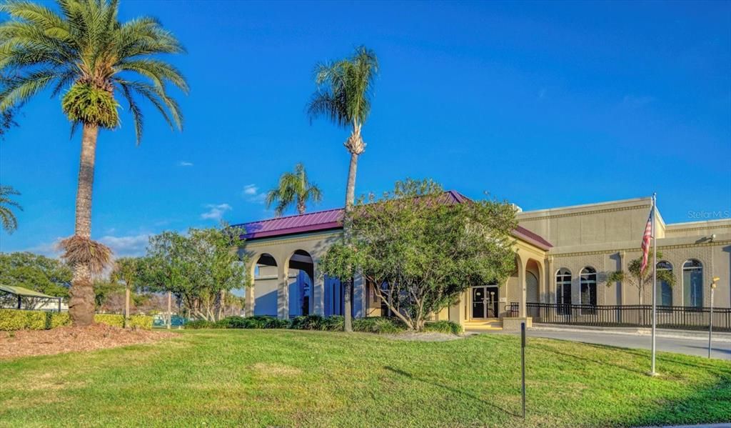 For Sale: $89,999 (1 beds, 1 baths, 825 Square Feet)