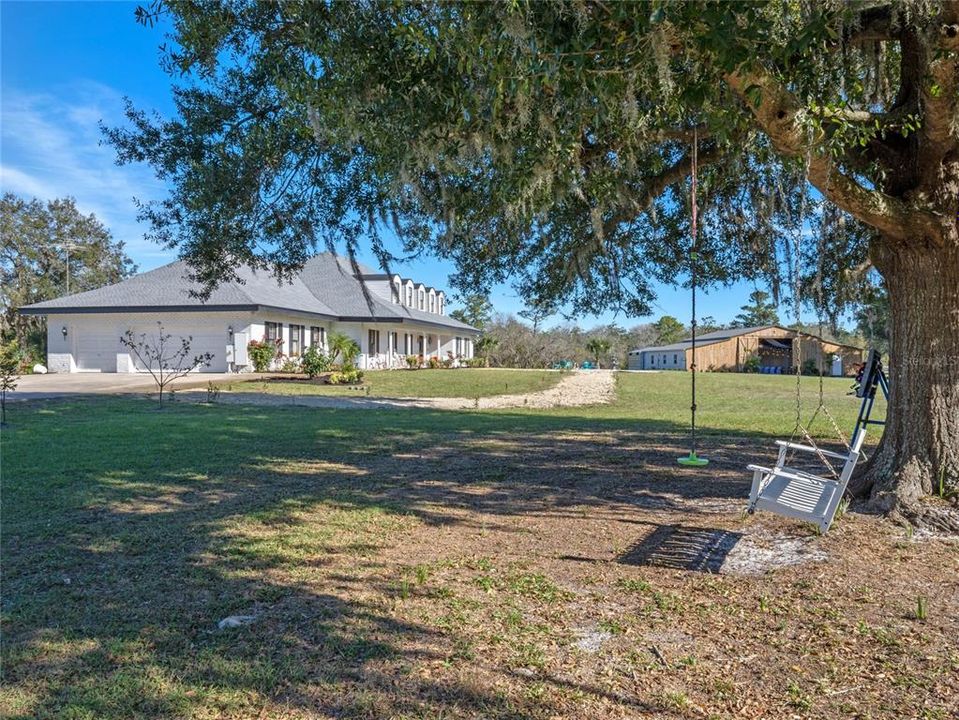 出租: $18,000 (5 贝兹, 4 浴室, 5737 平方英尺)