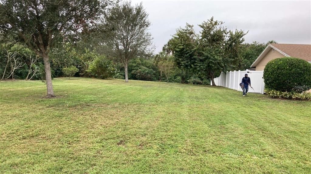 На продажу: $229,000 (0.19 acres)