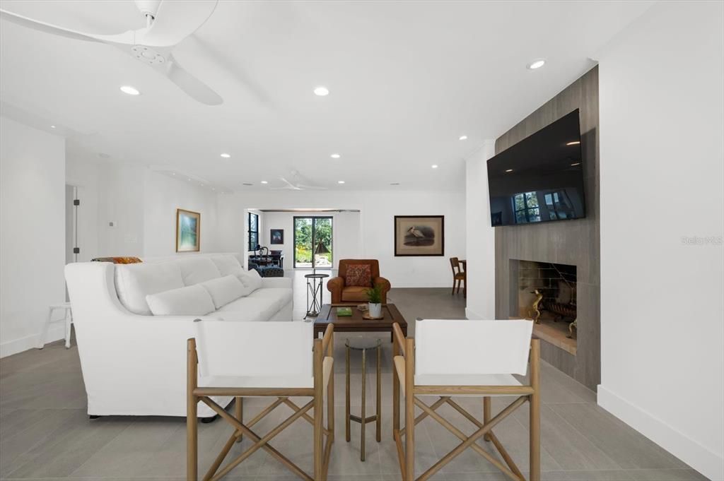 For Sale: $4,500,000 (4 beds, 4 baths, 3500 Square Feet)