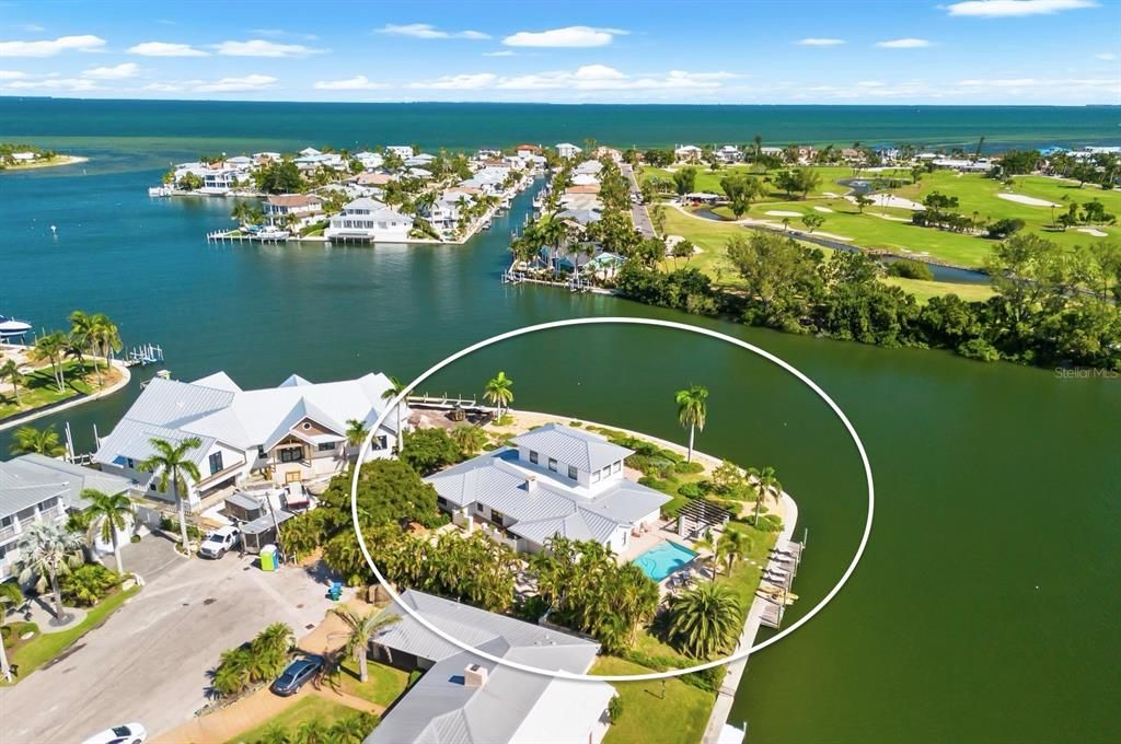 For Sale: $4,500,000 (4 beds, 4 baths, 3500 Square Feet)