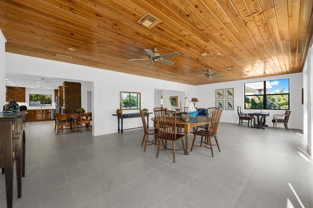 For Sale: $4,500,000 (4 beds, 4 baths, 3500 Square Feet)