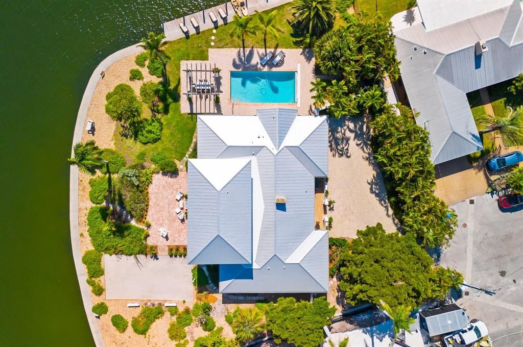 For Sale: $4,500,000 (4 beds, 4 baths, 3500 Square Feet)