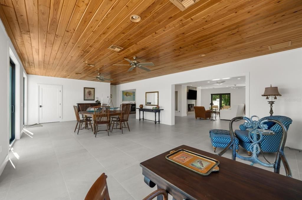 For Sale: $4,500,000 (4 beds, 4 baths, 3500 Square Feet)