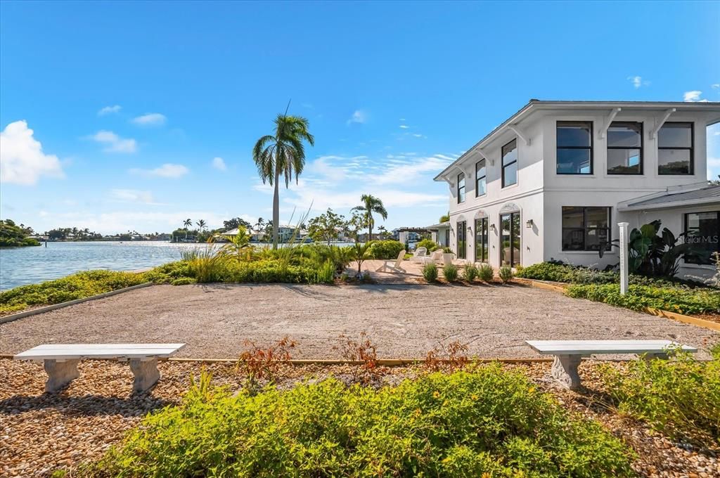 For Sale: $4,500,000 (4 beds, 4 baths, 3500 Square Feet)