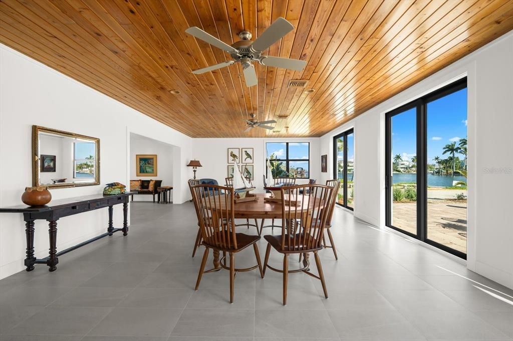 For Sale: $4,500,000 (4 beds, 4 baths, 3500 Square Feet)