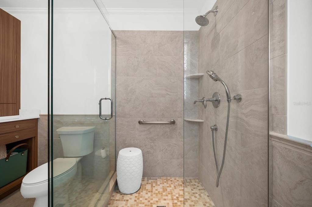 For Sale: $4,500,000 (4 beds, 4 baths, 3500 Square Feet)