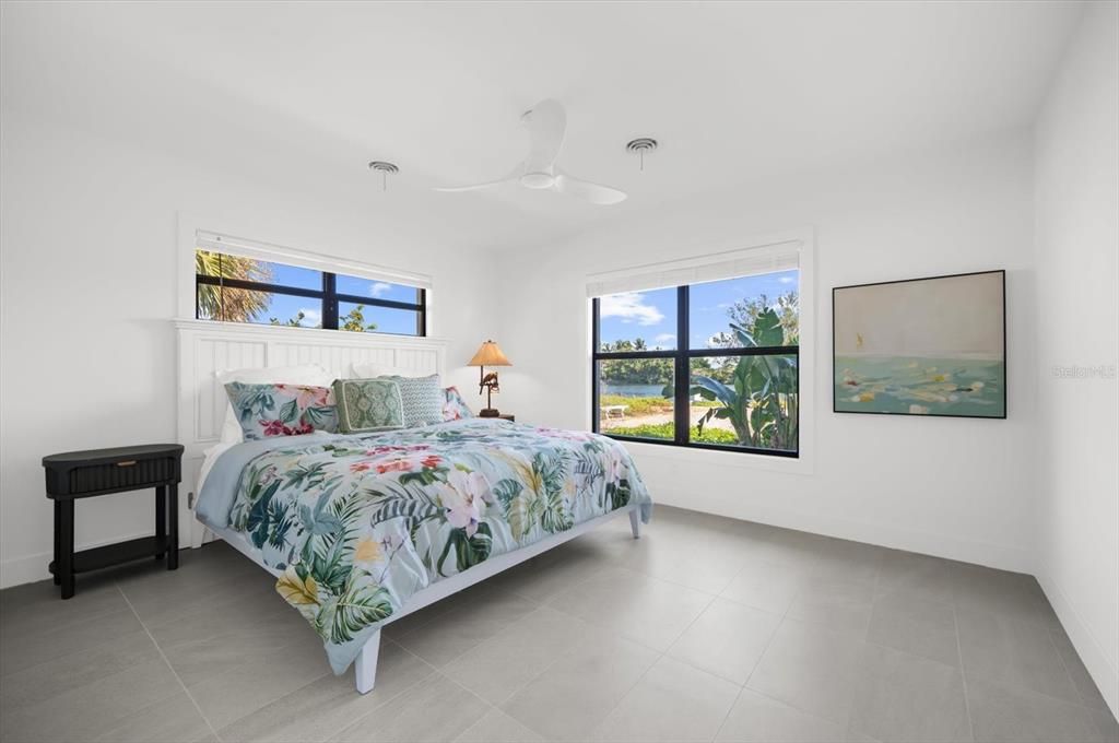 For Sale: $4,500,000 (4 beds, 4 baths, 3500 Square Feet)