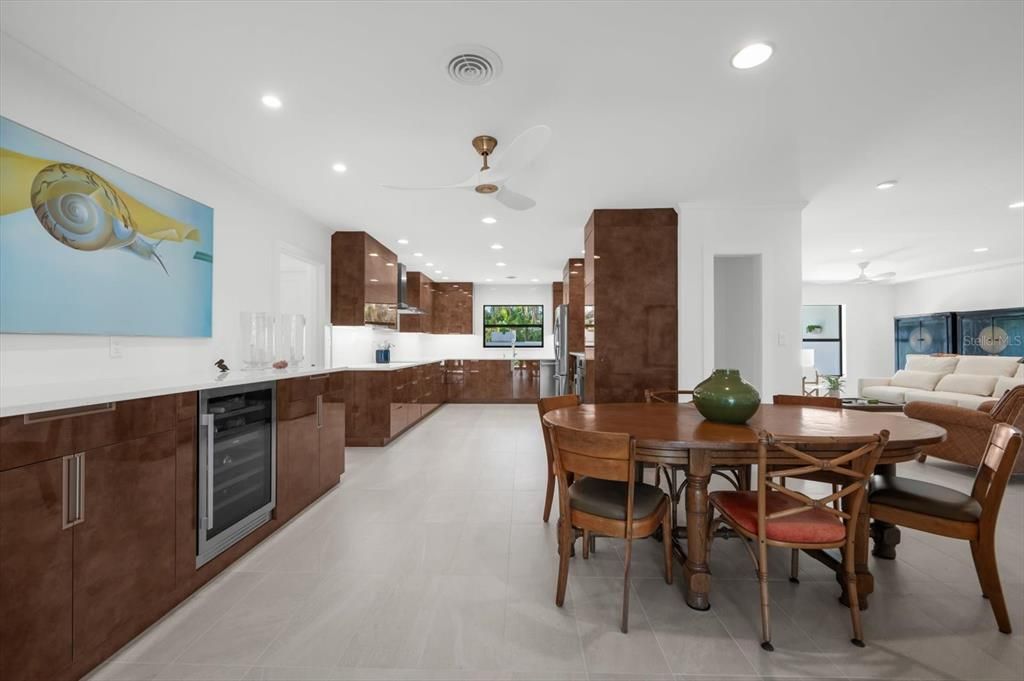 For Sale: $4,500,000 (4 beds, 4 baths, 3500 Square Feet)