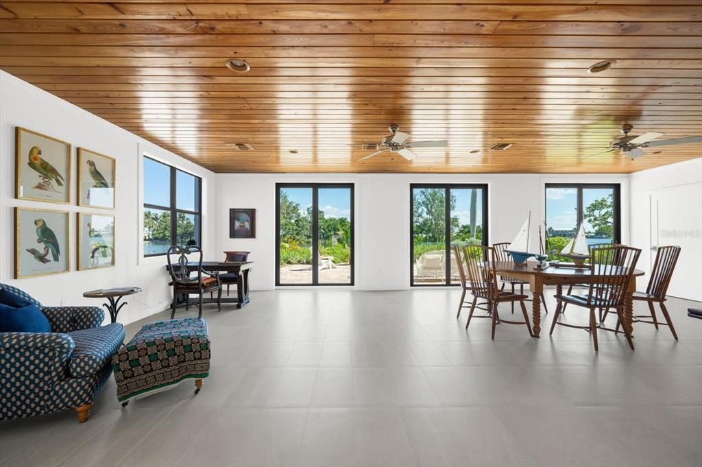 For Sale: $4,500,000 (4 beds, 4 baths, 3500 Square Feet)