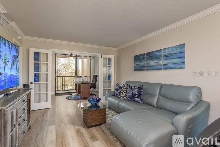 En Venta: $194,500 (1 camas, 1 baños, 920 Pies cuadrados)