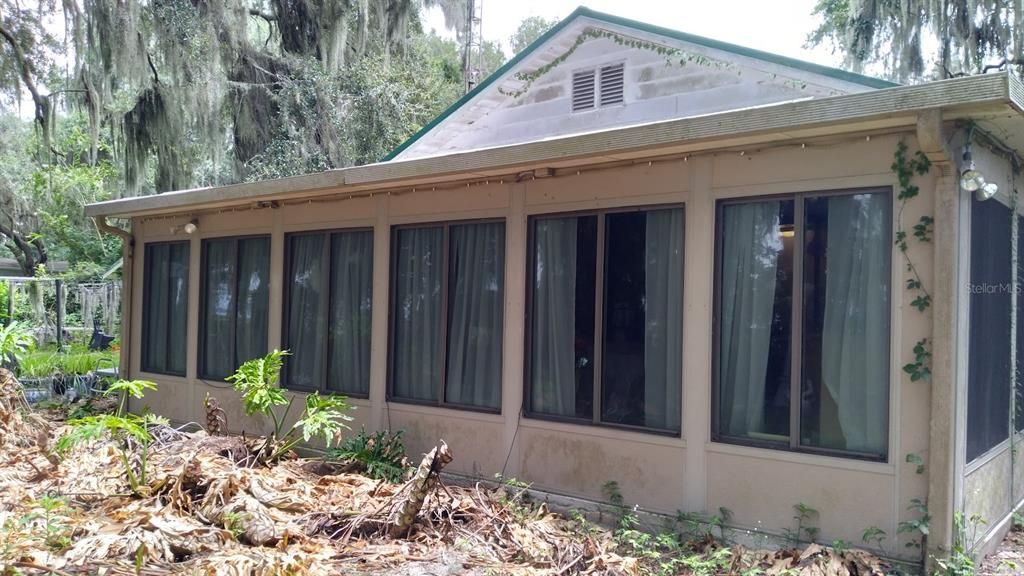 На продажу: $219,900 (3 спален, 2 ванн, 1748 Квадратных фут)