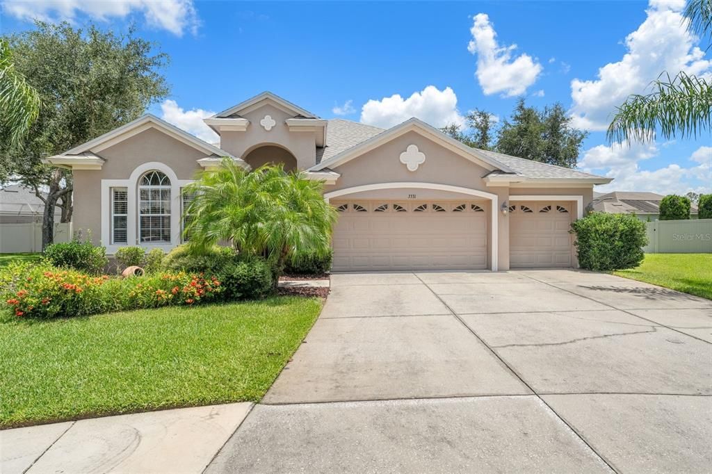 Active With Contract: $654,300 (4 beds, 3 baths, 2665 Square Feet)