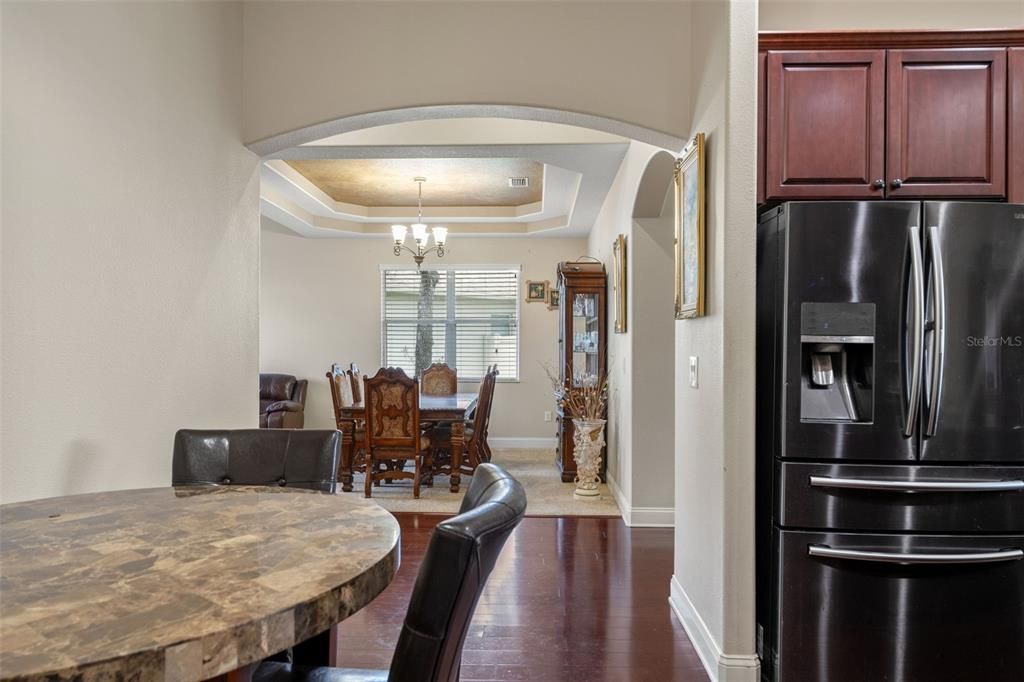 Active With Contract: $654,300 (4 beds, 3 baths, 2665 Square Feet)