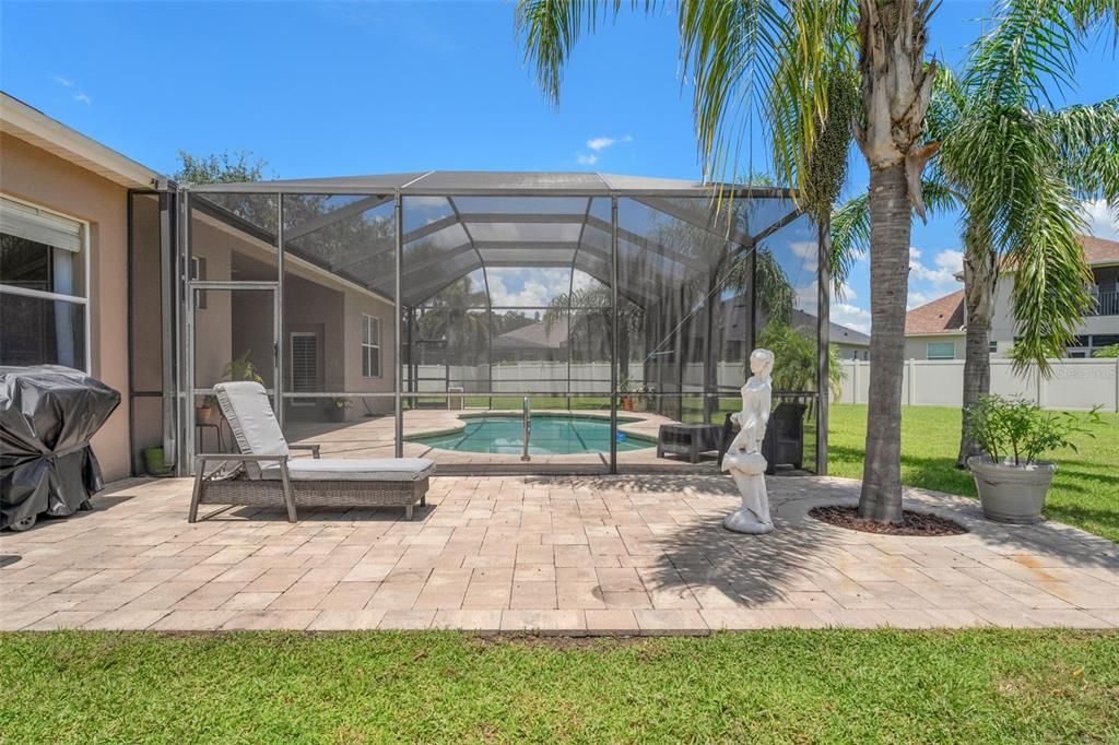 Active With Contract: $654,300 (4 beds, 3 baths, 2665 Square Feet)