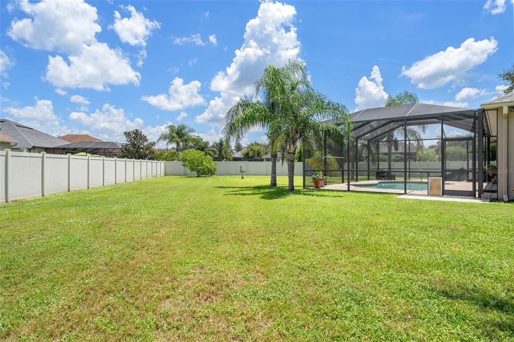 Active With Contract: $654,300 (4 beds, 3 baths, 2665 Square Feet)