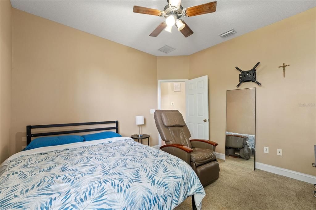 Active With Contract: $654,300 (4 beds, 3 baths, 2665 Square Feet)