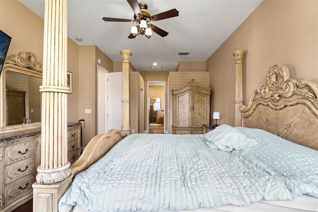 Active With Contract: $654,300 (4 beds, 3 baths, 2665 Square Feet)