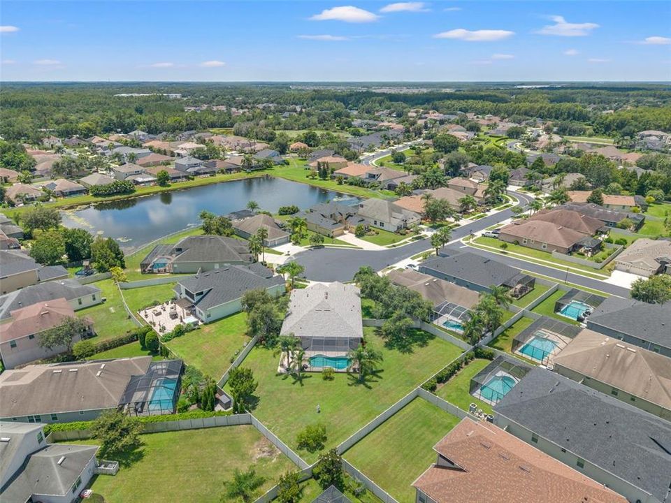 Active With Contract: $654,300 (4 beds, 3 baths, 2665 Square Feet)