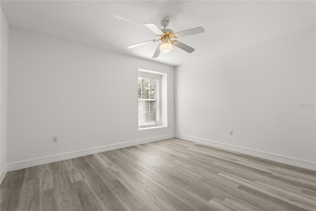 For Rent: $3,250 (5 beds, 4 baths, 3460 Square Feet)