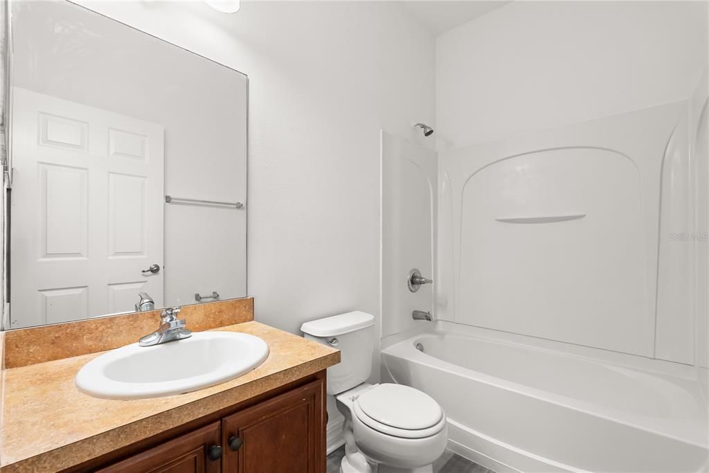 For Rent: $3,250 (5 beds, 4 baths, 3460 Square Feet)