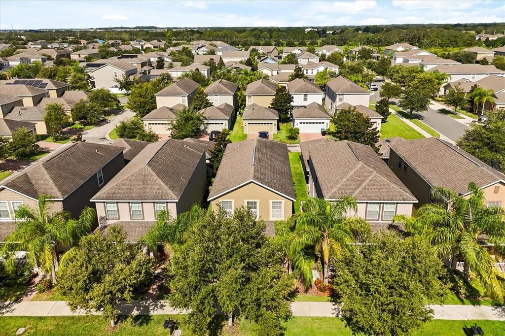 合同活跃: $2,750 (3 贝兹, 2 浴室, 2203 平方英尺)