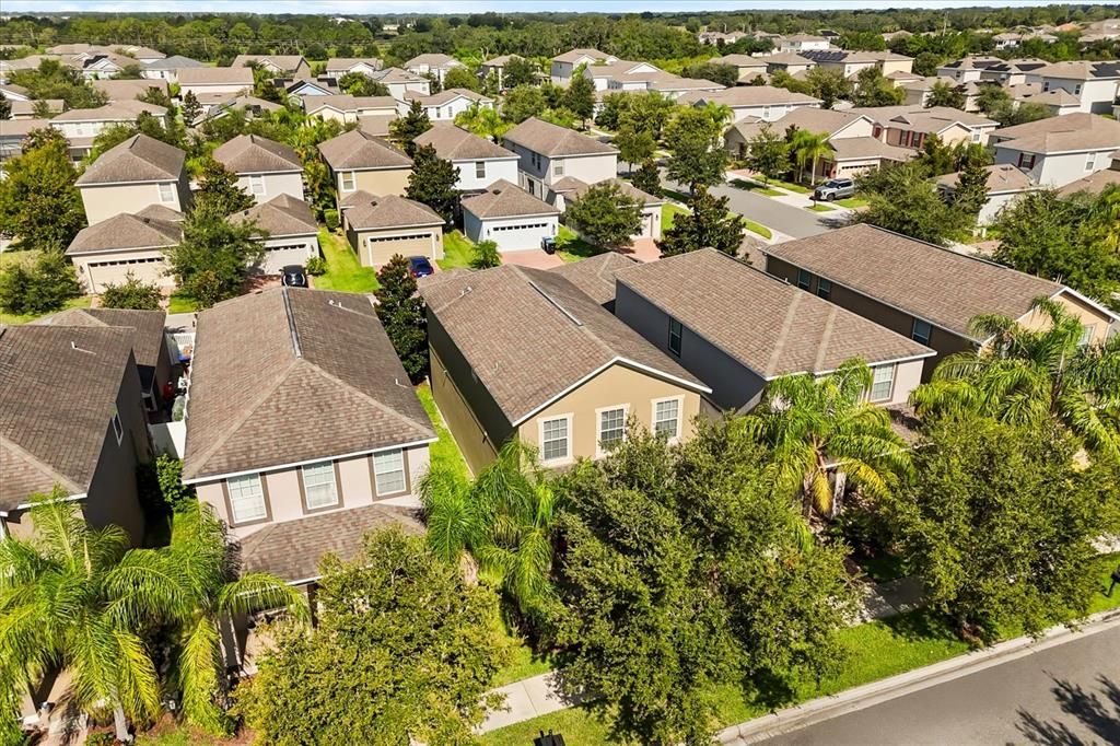 合同活跃: $2,750 (3 贝兹, 2 浴室, 2203 平方英尺)