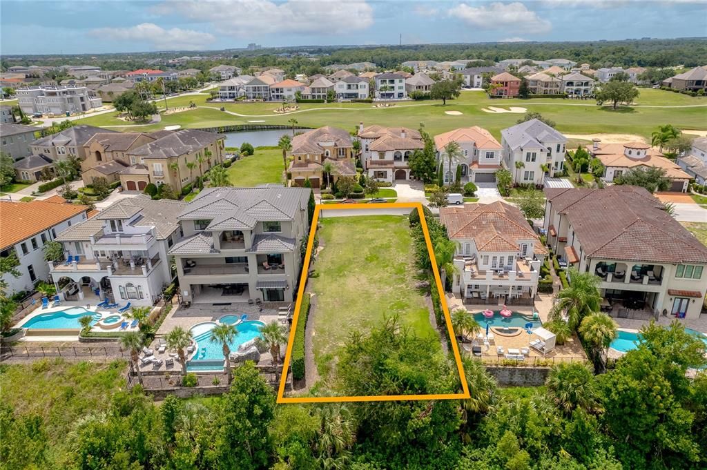 待售: $599,000 (0.20 acres)