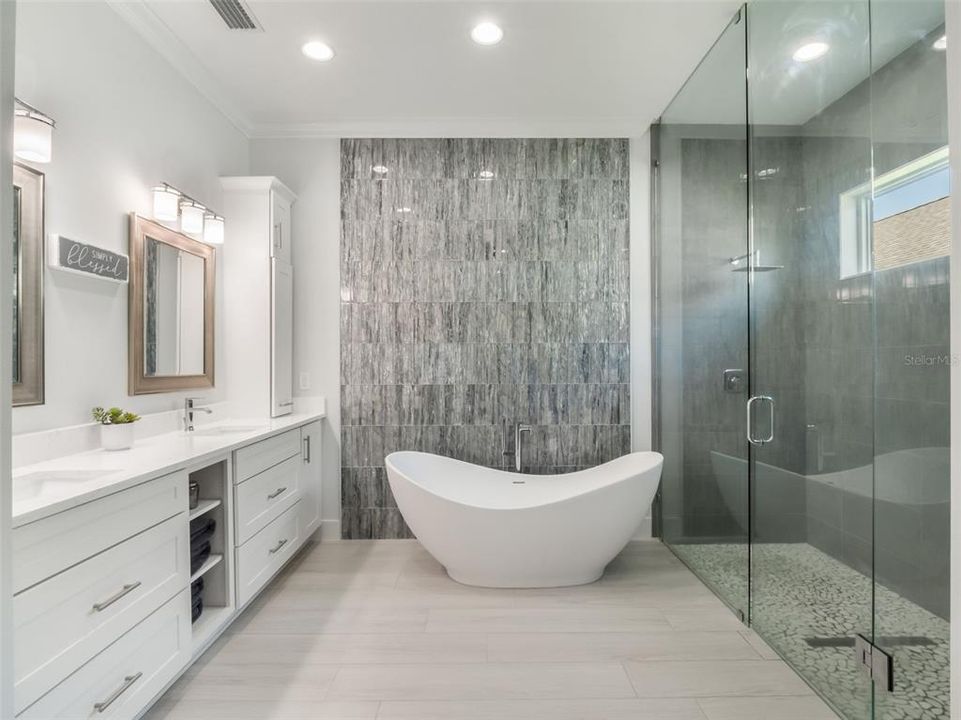 待售: $949,132 (3 贝兹, 3 浴室, 2542 平方英尺)