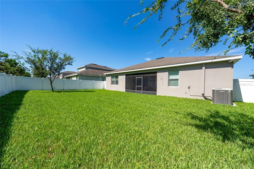 En Venta: $495,000 (4 camas, 3 baños, 2398 Pies cuadrados)