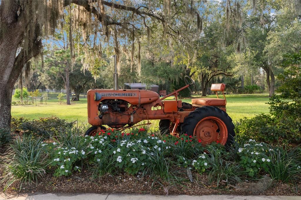 For Sale: $1,280,000 (3 beds, 2 baths, 2108 Square Feet)