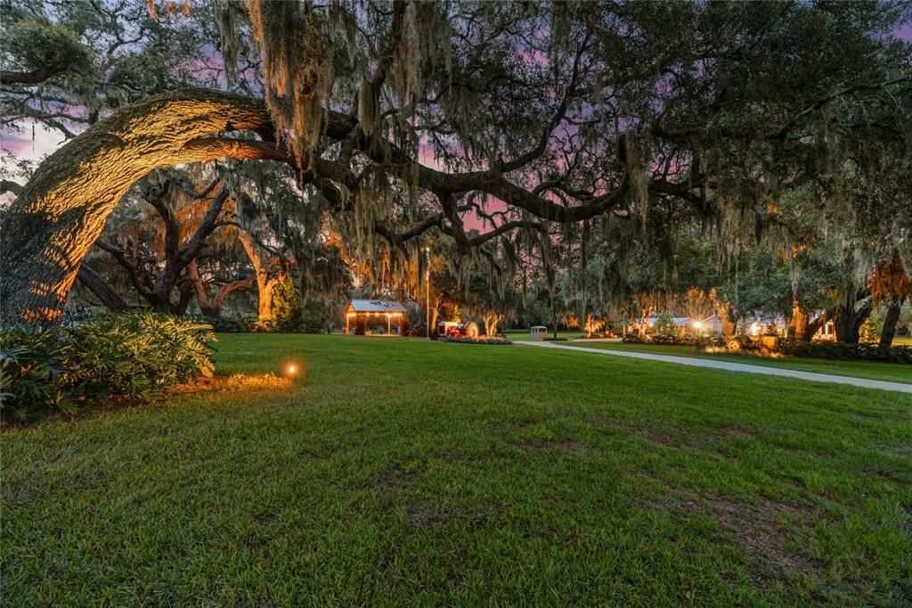 For Sale: $1,280,000 (3 beds, 2 baths, 2108 Square Feet)