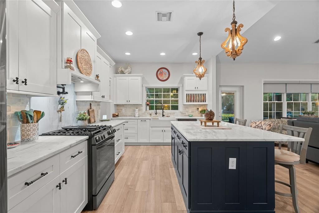 For Sale: $1,280,000 (3 beds, 2 baths, 2108 Square Feet)