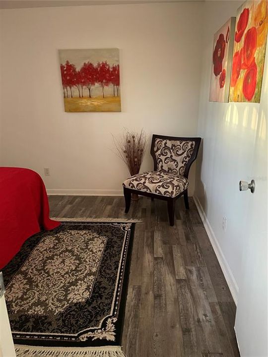 待售: $365,000 (2 贝兹, 2 浴室, 1131 平方英尺)