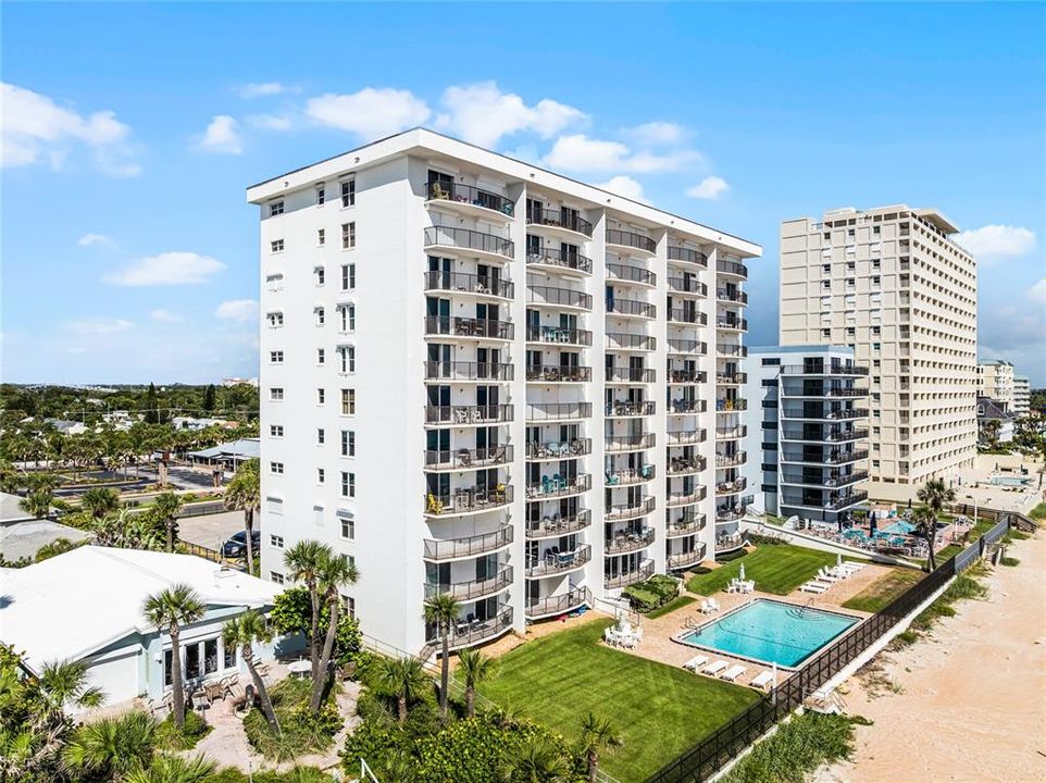 待售: $365,000 (2 贝兹, 2 浴室, 1131 平方英尺)