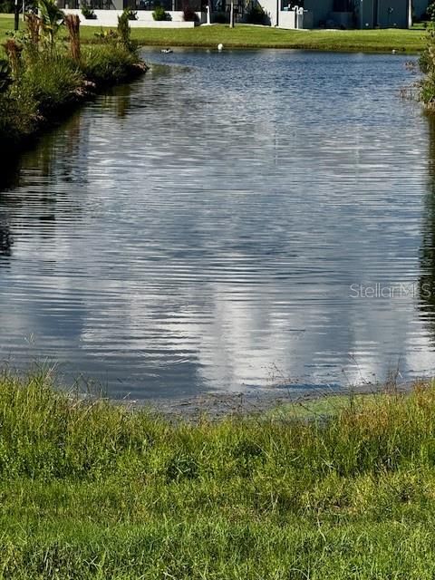 На продажу: $39,000 (0.24 acres)