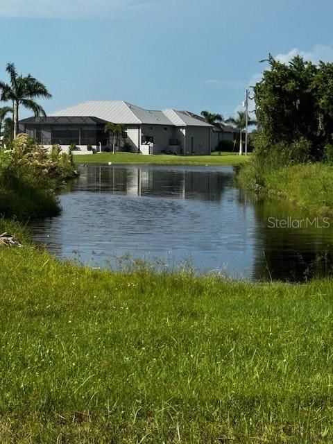 На продажу: $39,000 (0.24 acres)